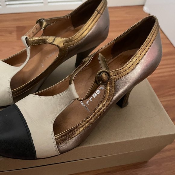 Jeffree Campbell -  Mary Jane Heels - Picture 4 of 4